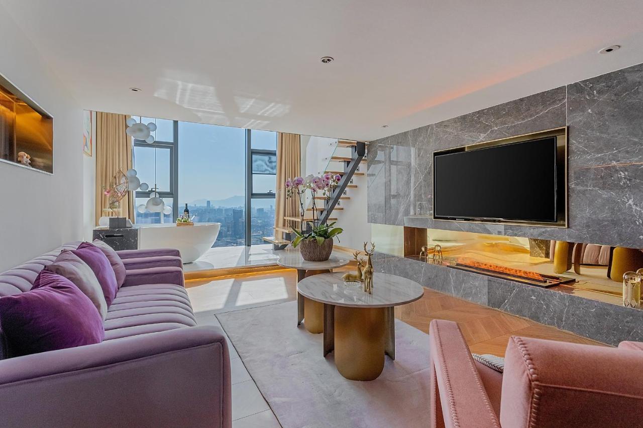 Kunming Hotel High Sky View Apartment Екстер'єр фото