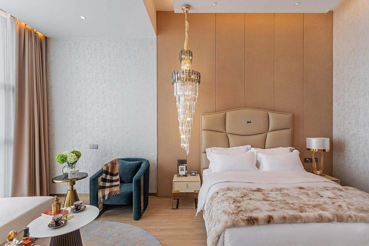 Kunming Hotel High Sky View Apartment Екстер'єр фото