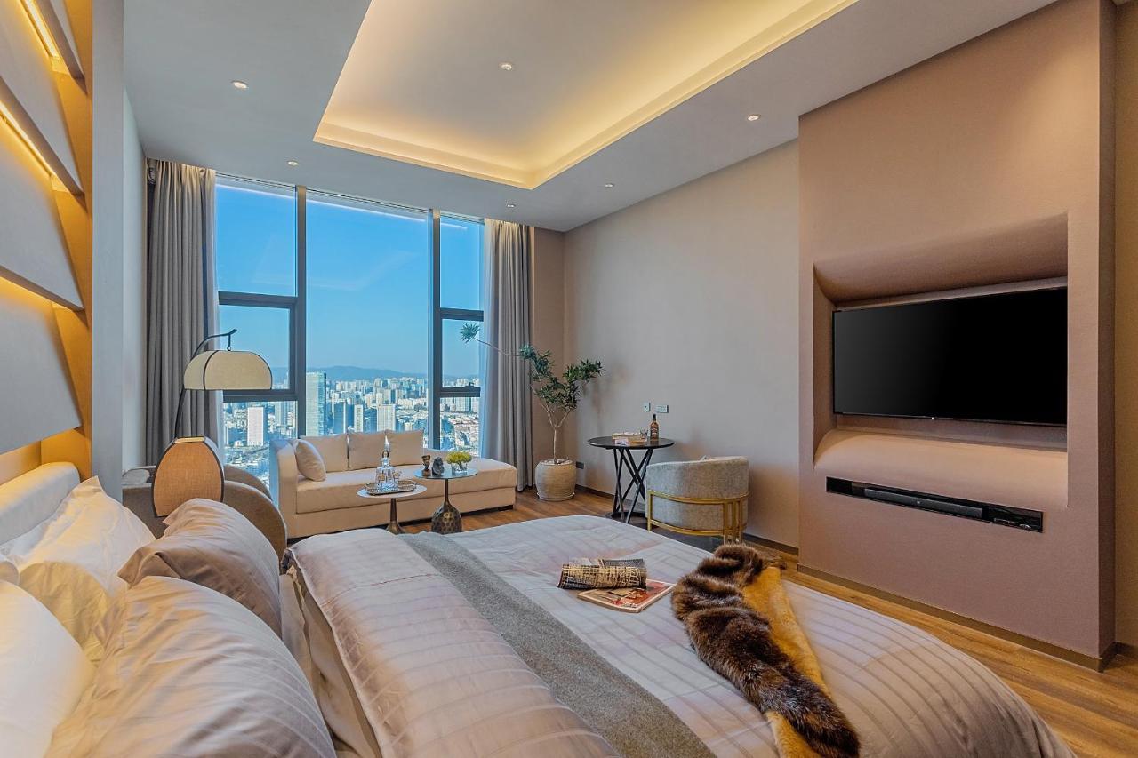 Kunming Hotel High Sky View Apartment Екстер'єр фото
